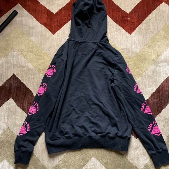 Black Pyramid Hoodie M - Picture 2 of 2